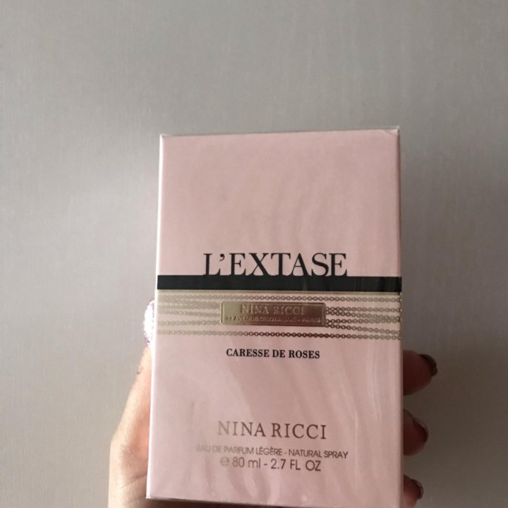 Nina Ricci L’Extase 