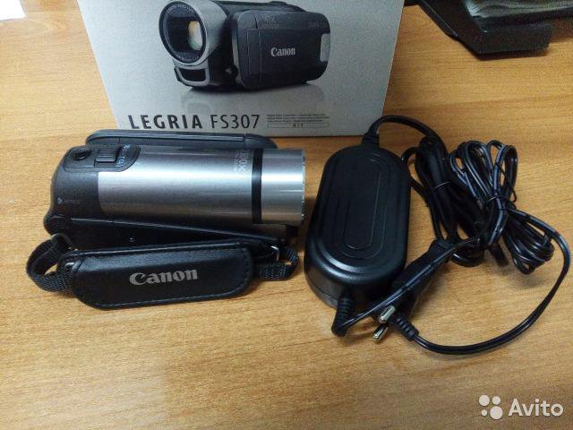 Видеокамера Canon Legria FS307