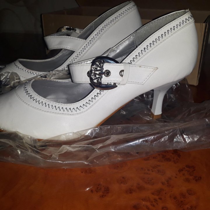 Свадебные туфли