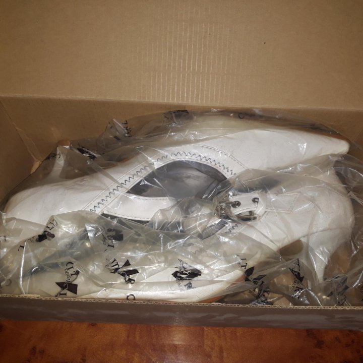 Свадебные туфли