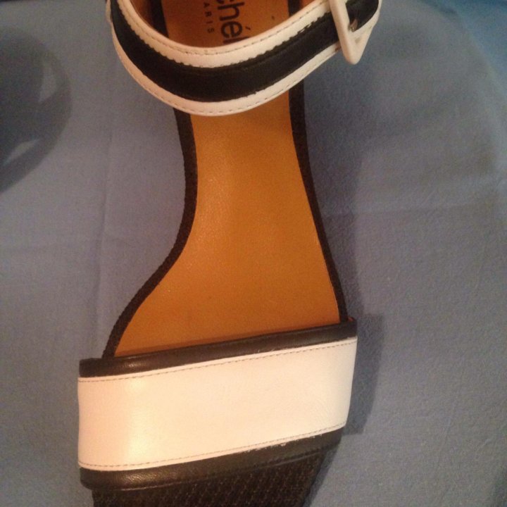 Босоножки michele