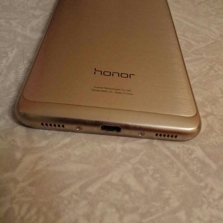Продам телефон Huawei Honor 5C