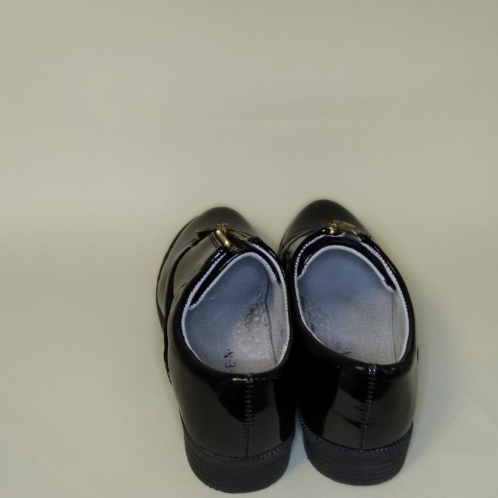 Туфли для девочки