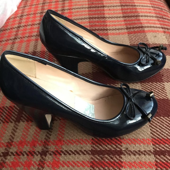 Туфли лакированные