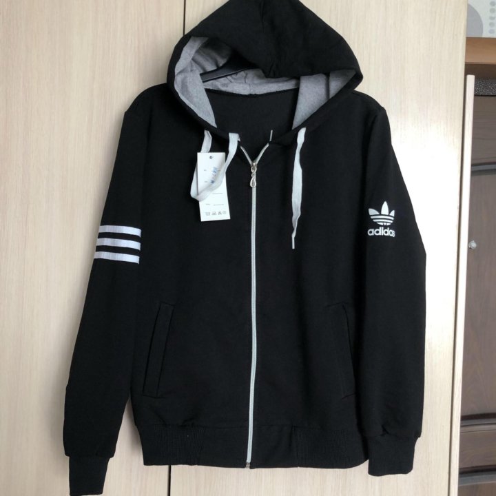 Кофта adidas новая р. 46