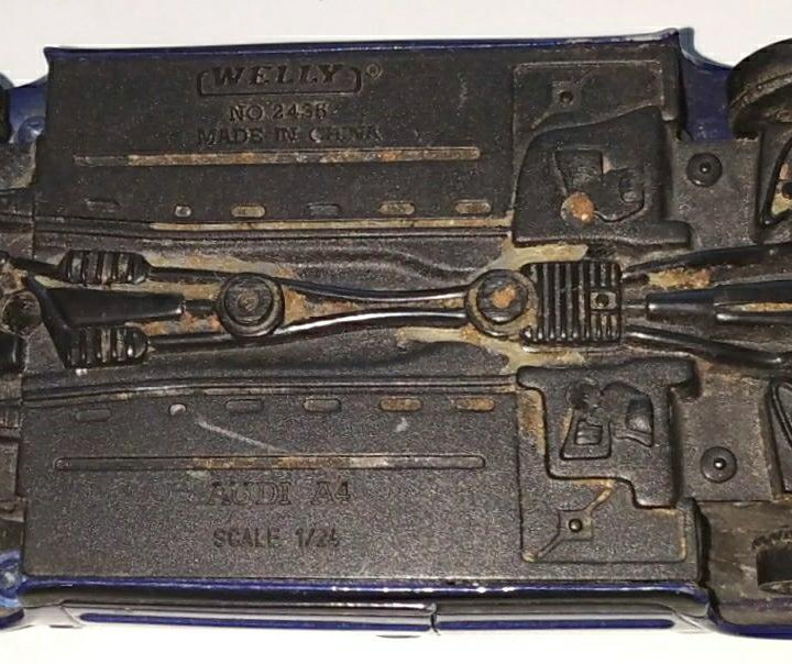 Модель Audio A4 scale 1/24