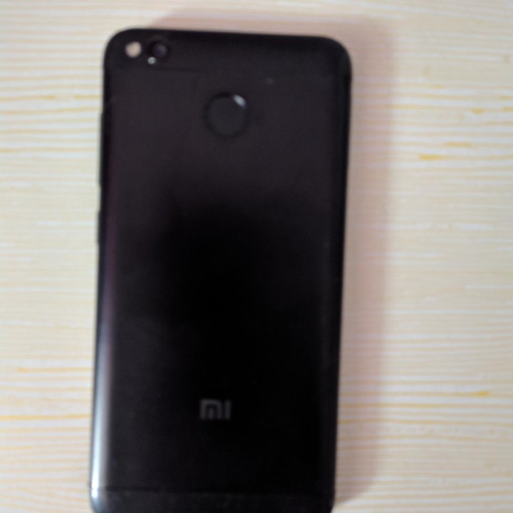 Продаю смартфон Xiaomi Redmi 4x