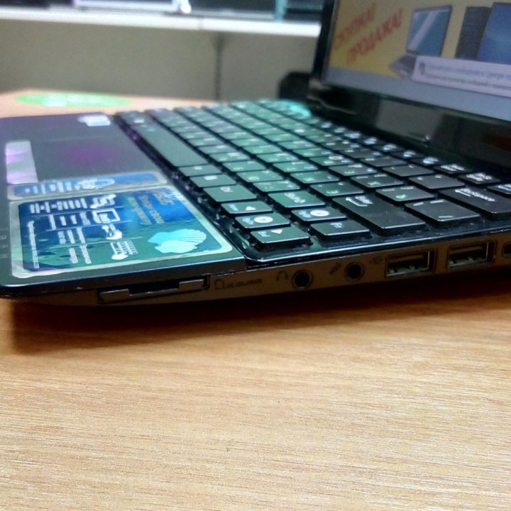 Нетбук Asus eeePC