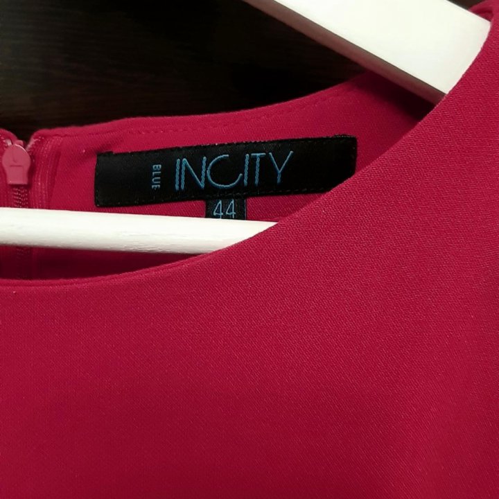 Платье INCITY 44 р.