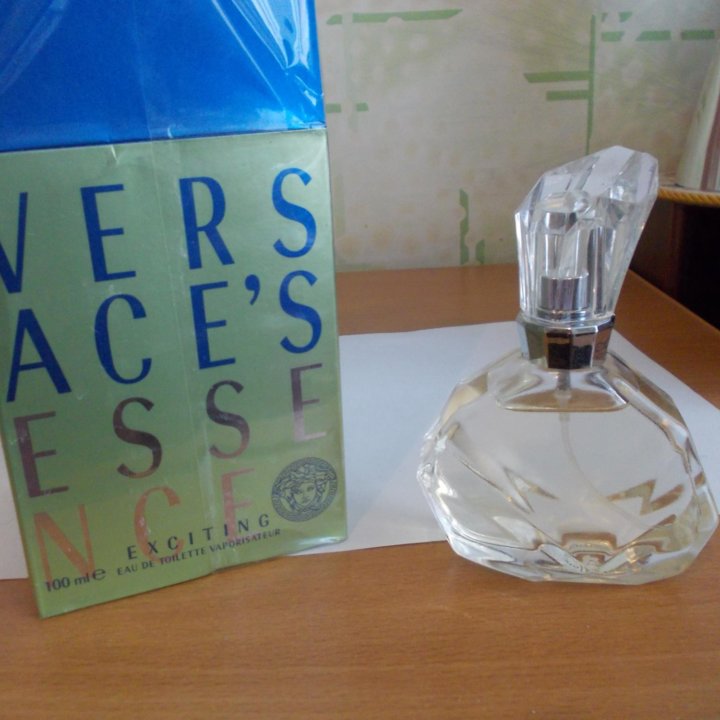 Versace Essence Exciting