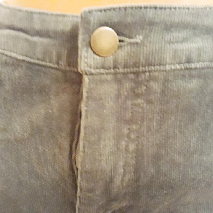 Джинсы разм.48