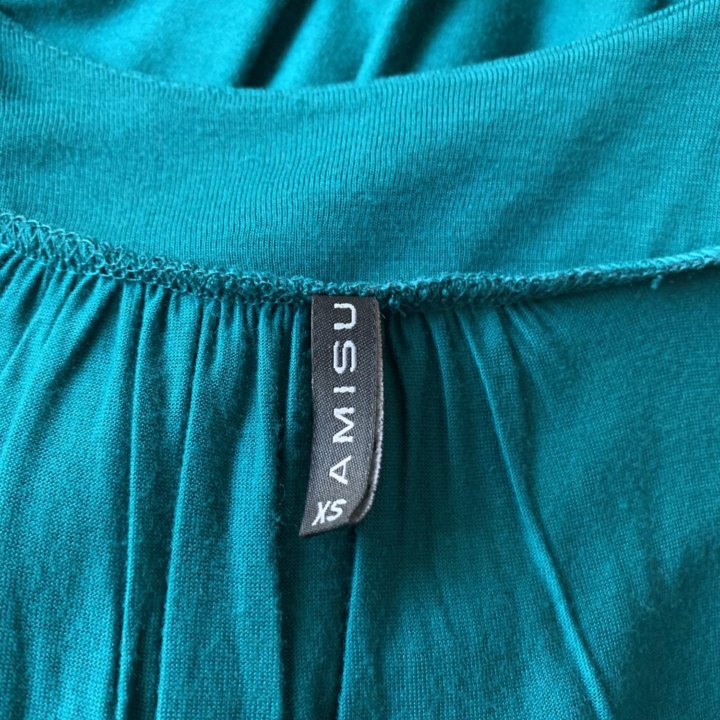 Платье Zara 42 размер Туника Новая с пайетками