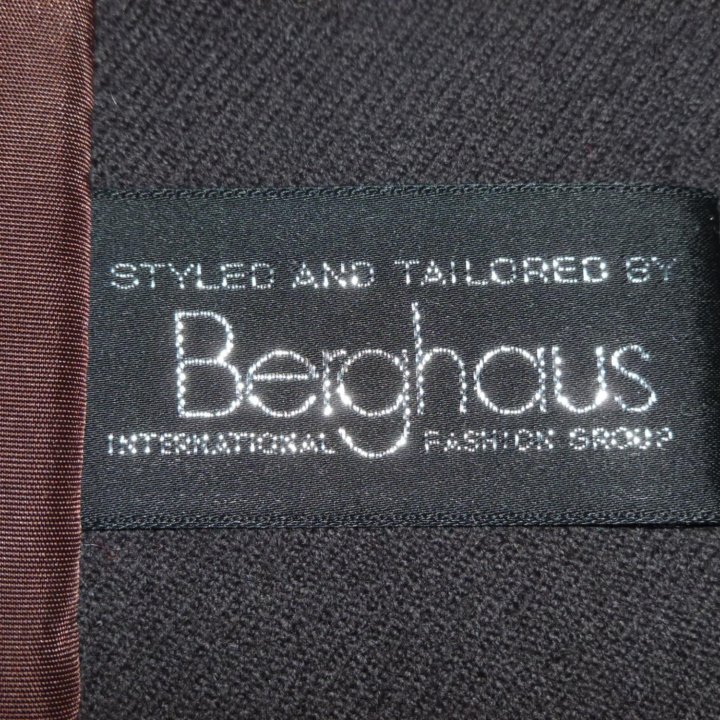 Пальто утеплённое Berghaus, р 52-54