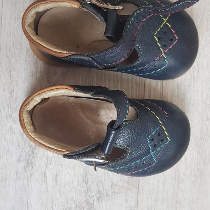 Сандалии light steps