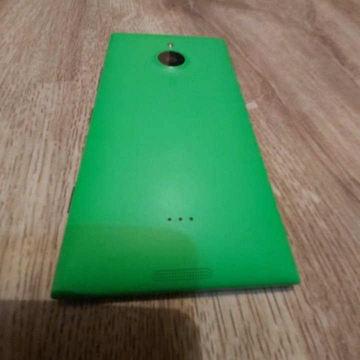 Смартфон Nokia Lumia 1520, зеленого цвета, б/у!