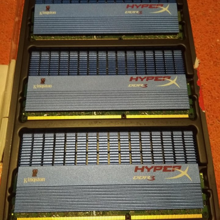 Kingston HyperX DDR3 2000 Mhz 4GB Kit