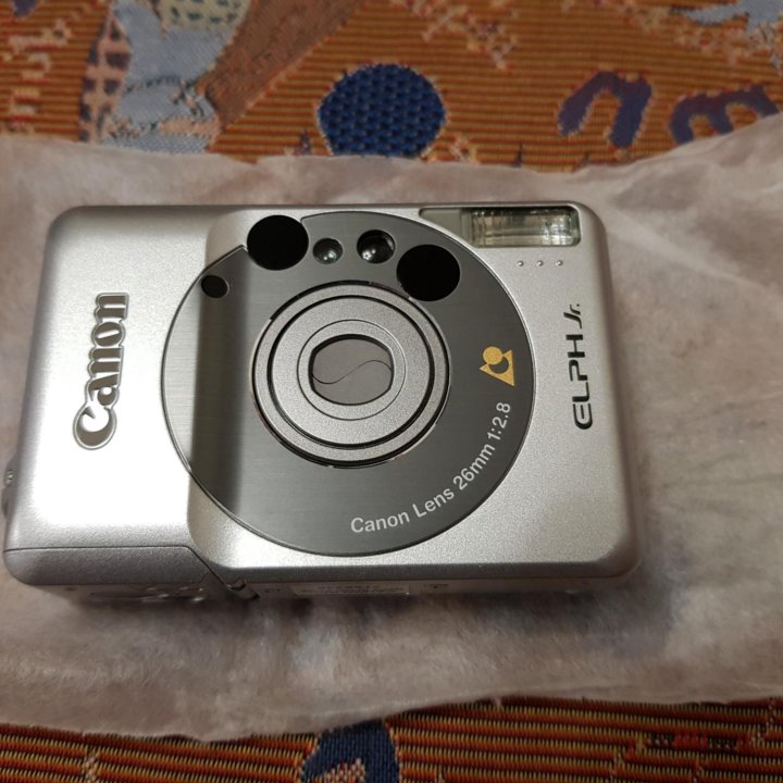 Фотоаппарат Canon IXUS L-1