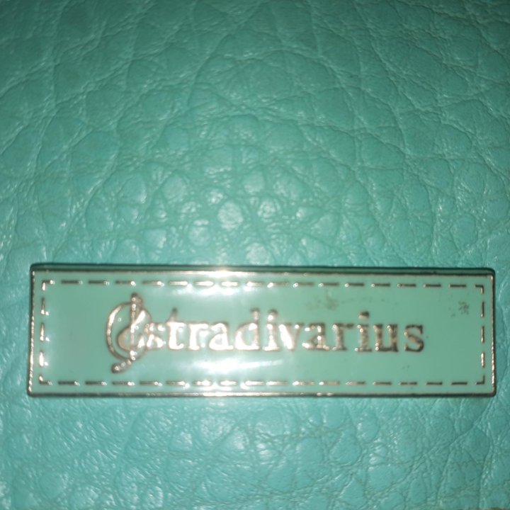 Клатч Stradivarius