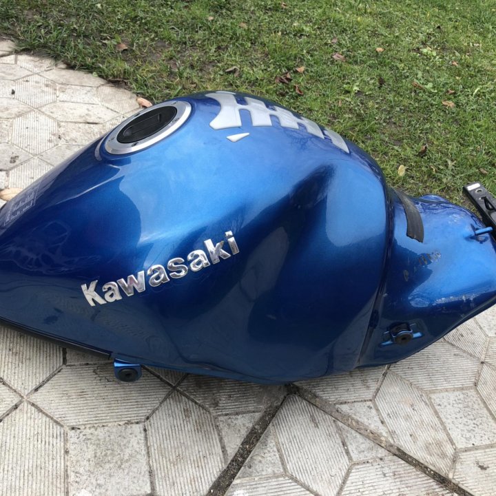 Kawasaki zzr1200