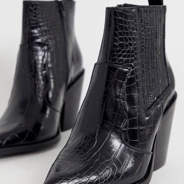 Ботинки 40- 41 размер