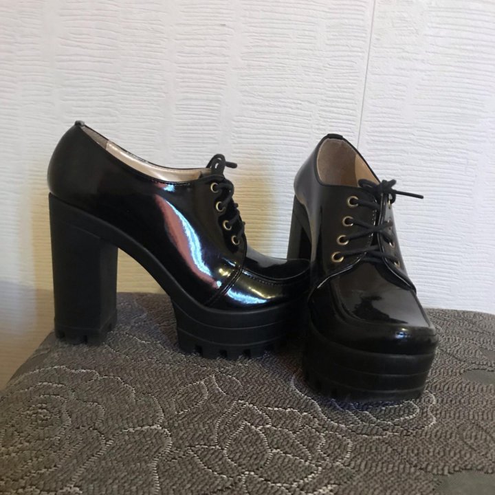 Туфли на платформе