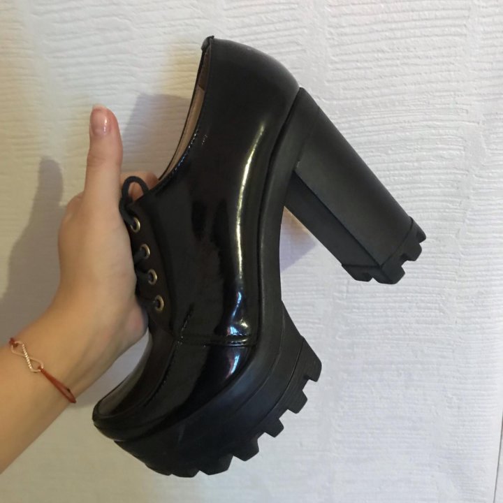 Туфли на платформе