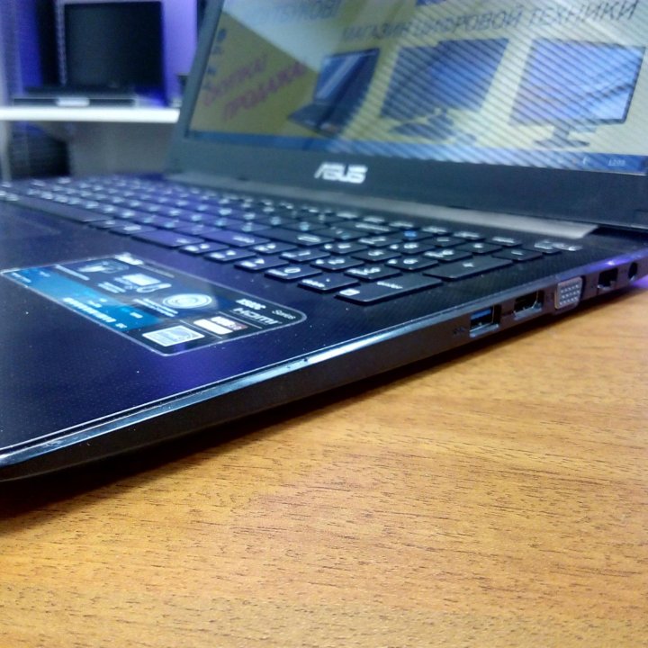 Ноутбук Asus X502 на Core i3