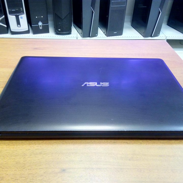 Ноутбук Asus X502 на Core i3