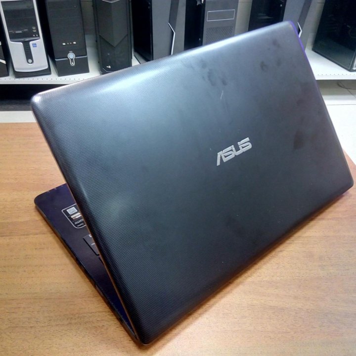 Ноутбук Asus X502 на Core i3