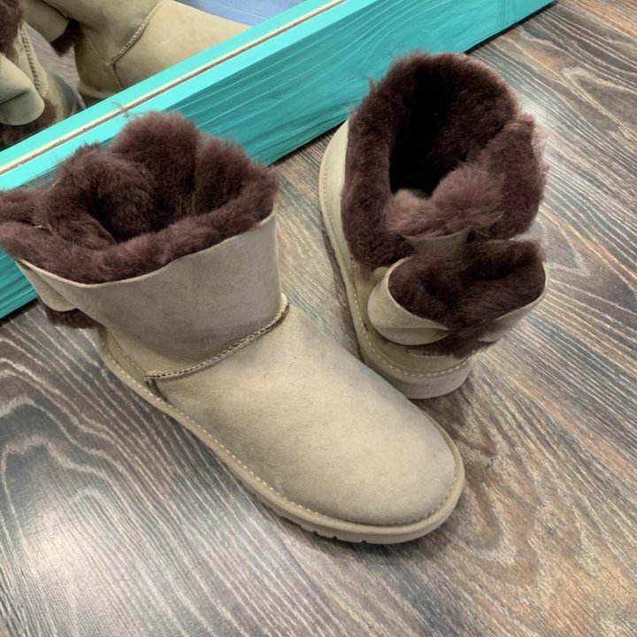 Угги UGG бежевые