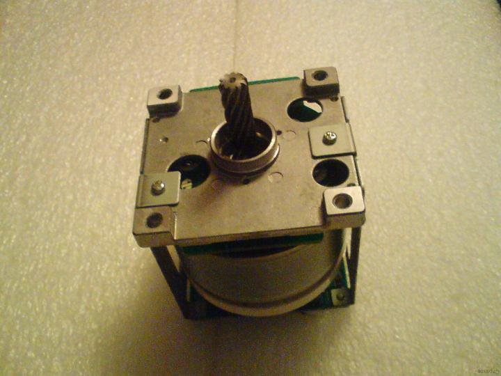 Встроенный серводвигатель принтера BH60FT27-04