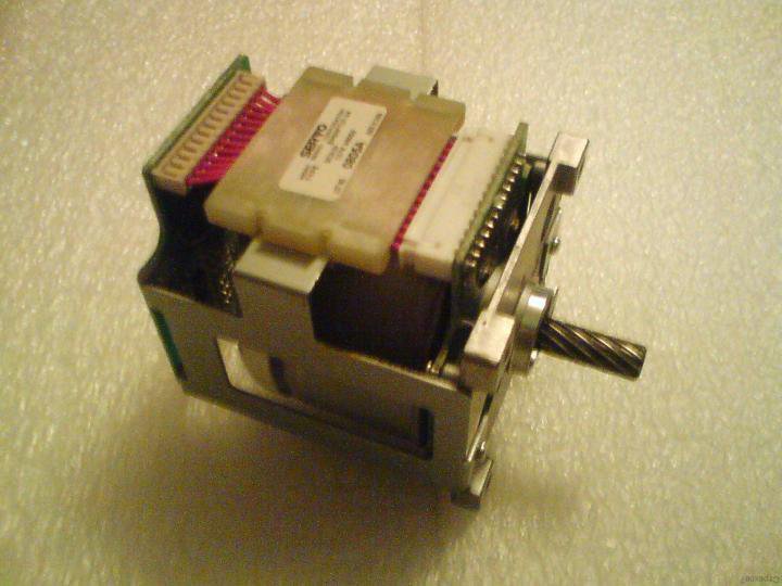 Встроенный серводвигатель принтера BH60FT27-04