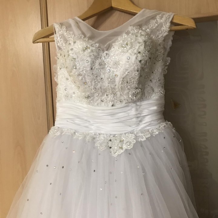 Свадебное платье (прокат)