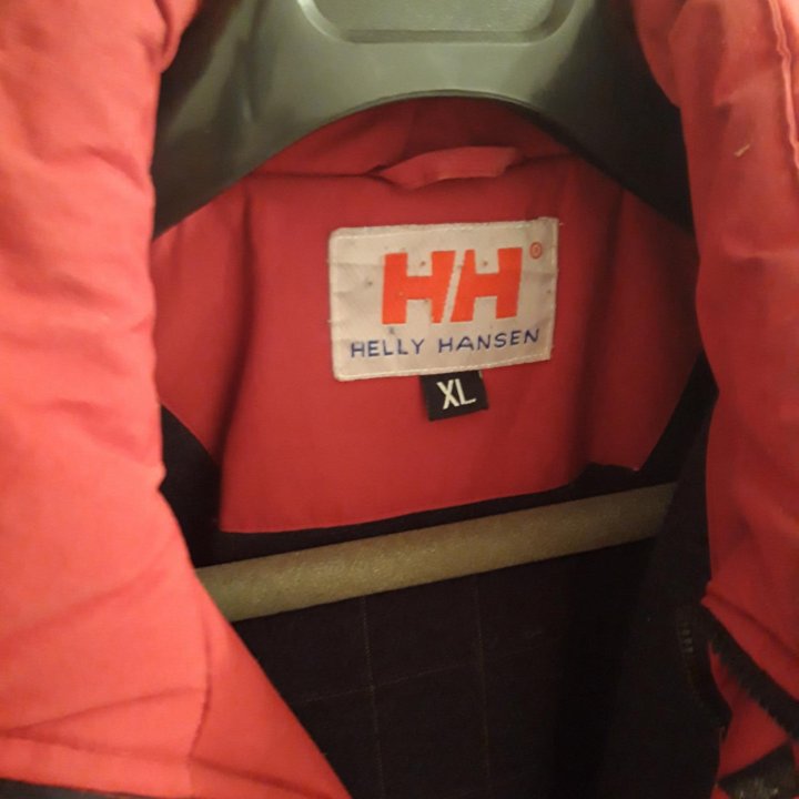 Зимняя куртка Helly Hansen