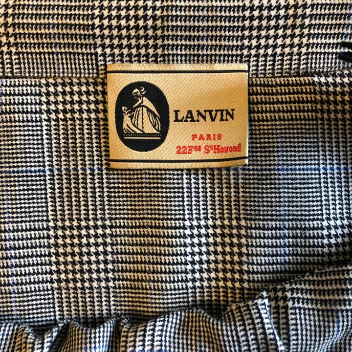 Платье Lanvin.