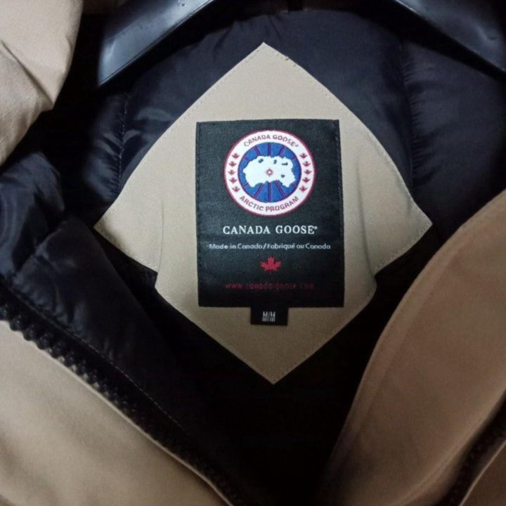 Парка женская Canada Goose б/у