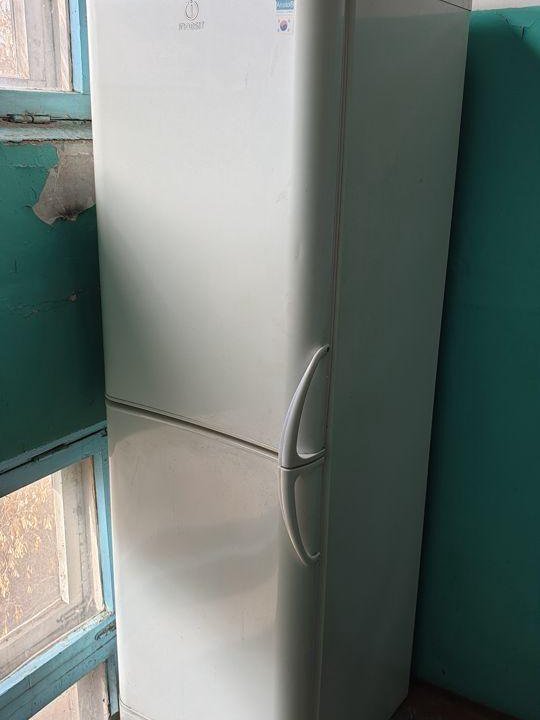 Индезит рабочий (доставка)