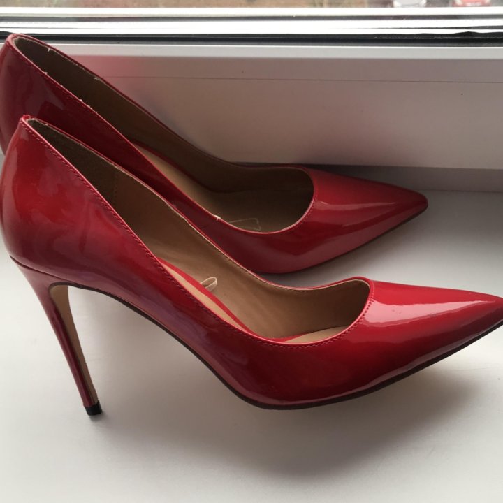39 Новые красные туфли-лодочки лак экокожа