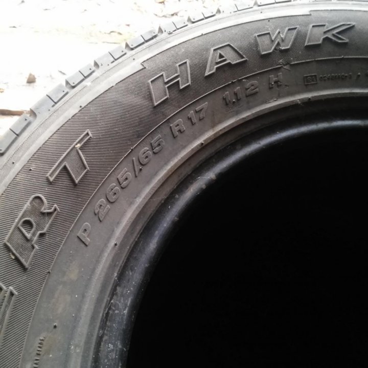 Шины б/у лето 265/65r17 4 шт.desert hawk