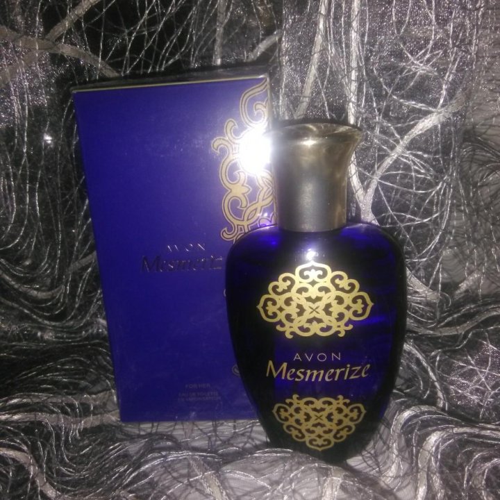 Туалетная вода Mesmerize от Avon