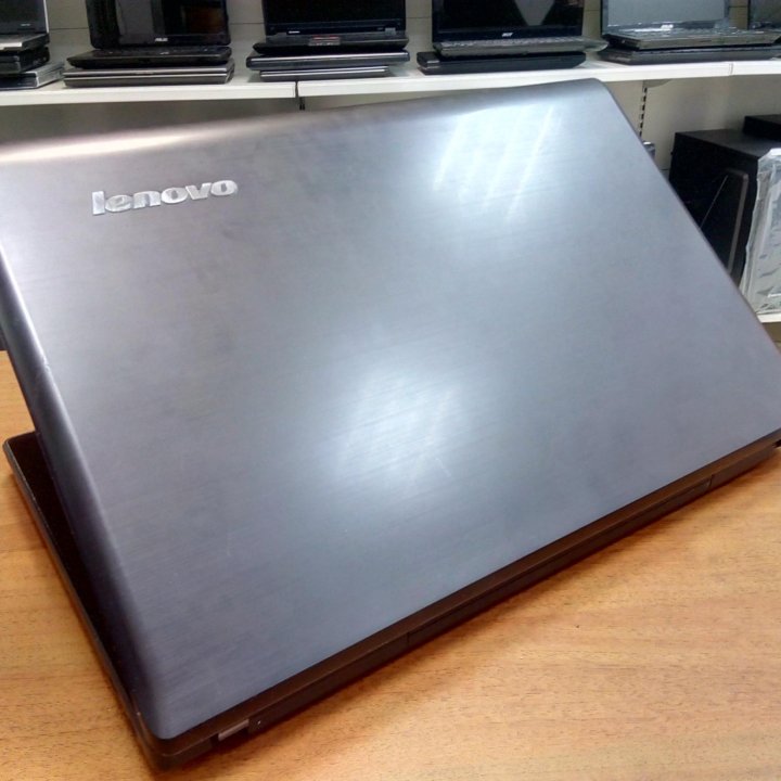Ноутбук Lenovo G780 на Core i7, GeForce 2Gb 17,3