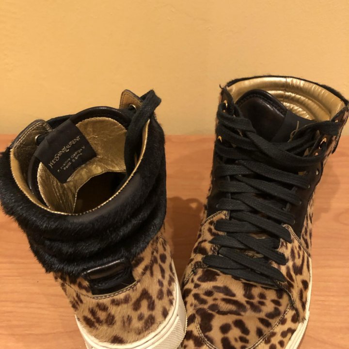 Кеды высокие