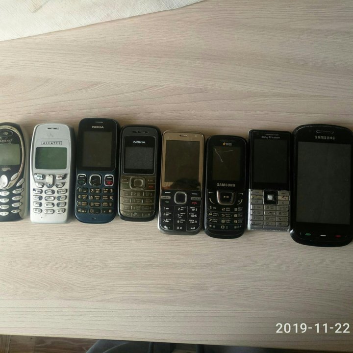 Телефоны б/у