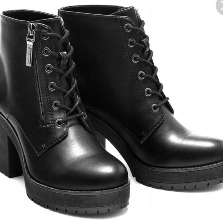 Ботинки женские