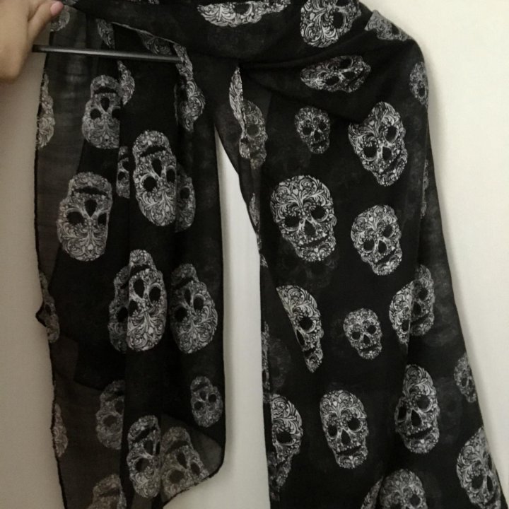 Шарф с принтом