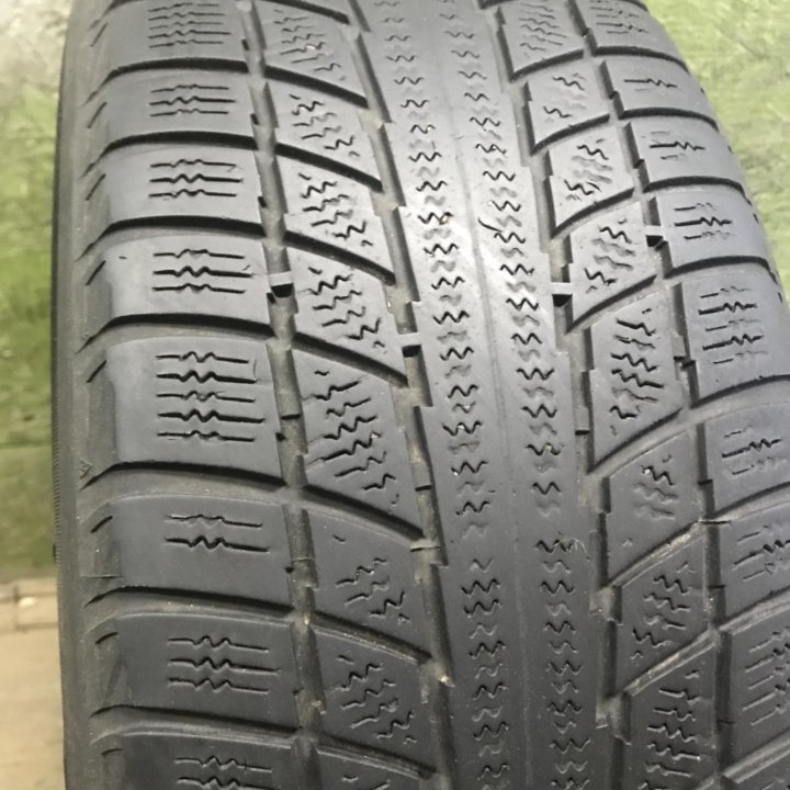 Triangle Snow Lion 225/60 R16 1шт