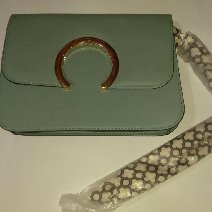 Женская сумочка