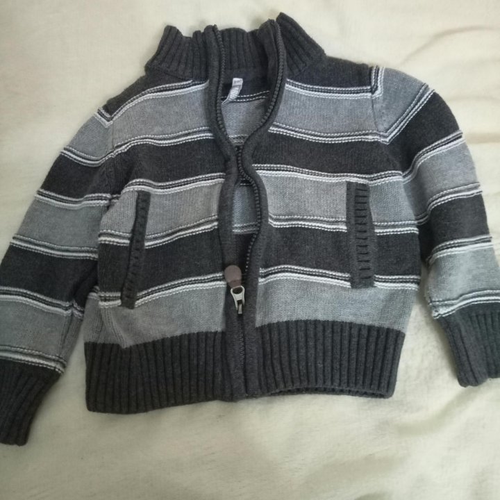 Продам джемпер barkito