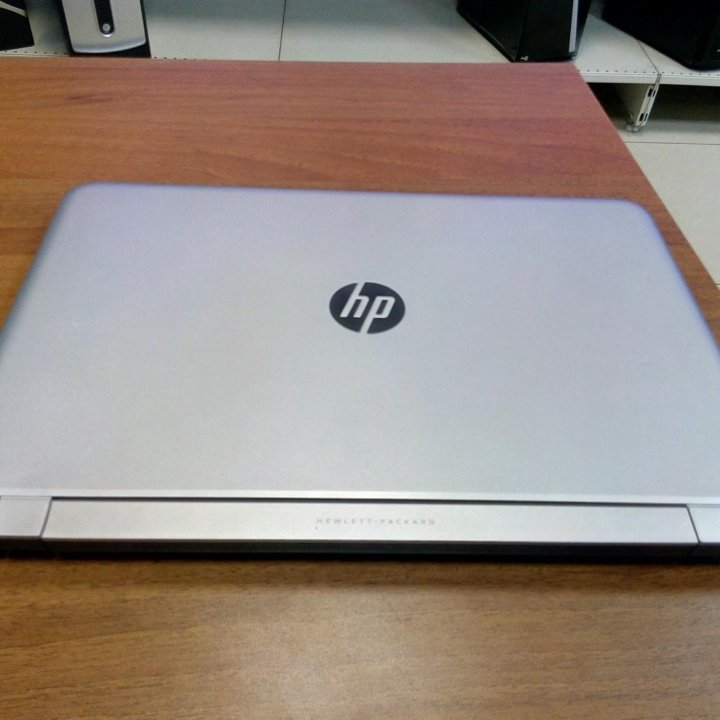 Ноутбук HP 15 на Core i7, GeForce 2Gb