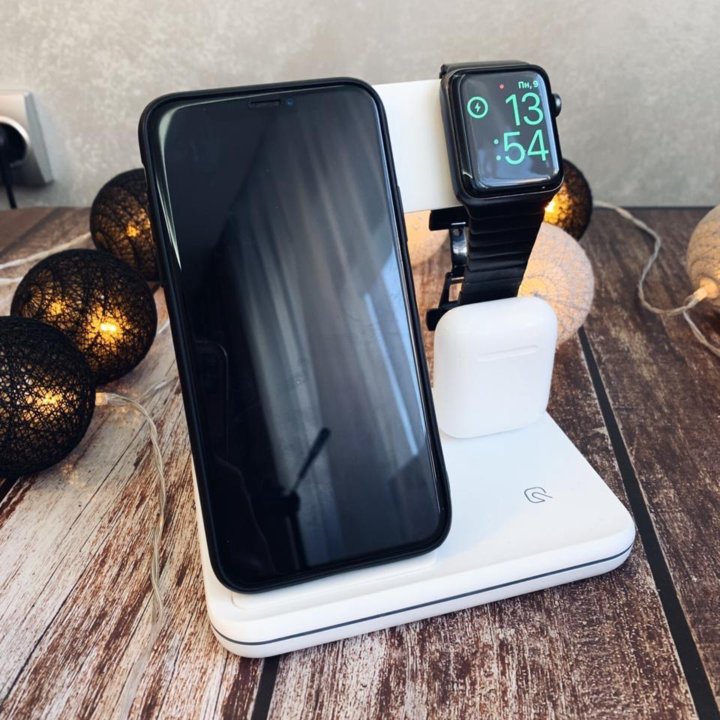 Зарядка 3 в 1 для iPhone/AirPods/ Apple Watch/